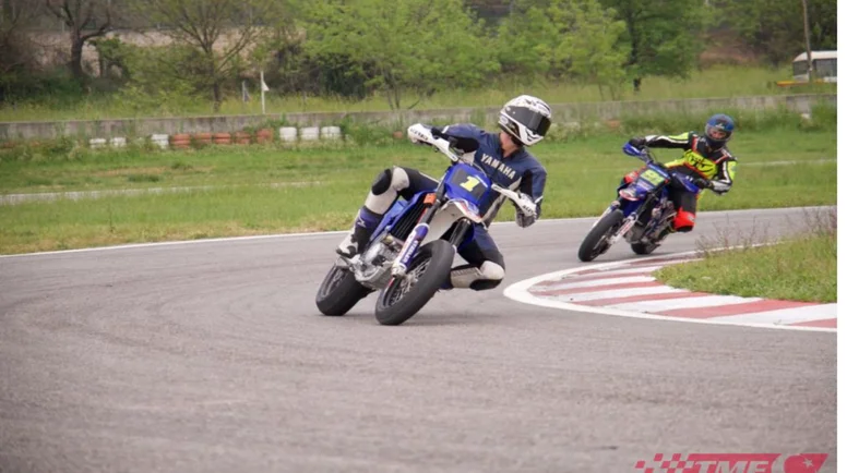 Süpermoto ve MotoMini Heyecanı İlk Kez Başiskele’de